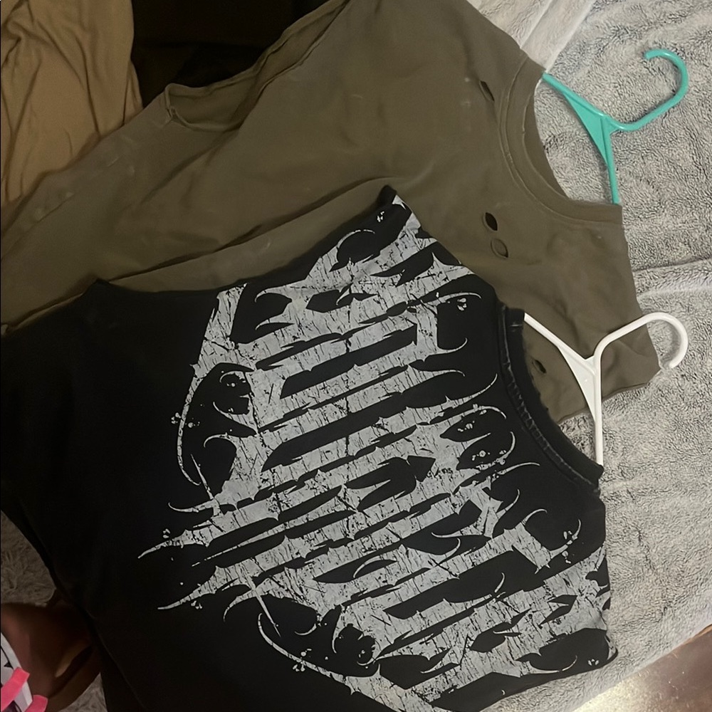 NWOT YoungLA bundle 2 revenge cut off